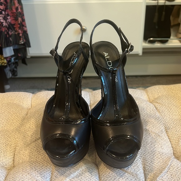 Aldo Peep Toe Sexy Heels, size 7 - Picture 2 of 6
